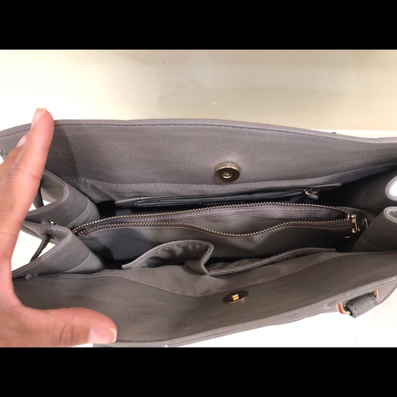 Handbag! - Picture 4 of 5